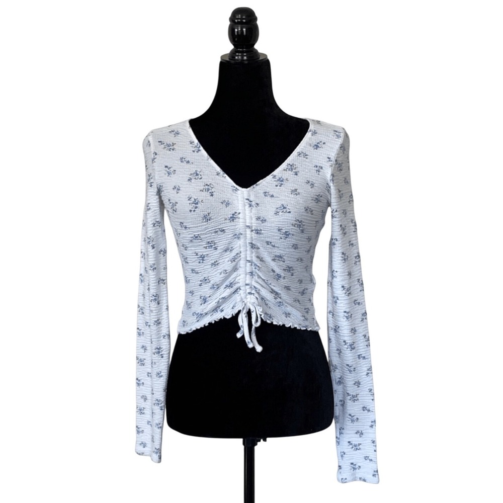 Hollister Floral Long Sleeve Ruched Front Crop Top Blouse Size M White Blue‎